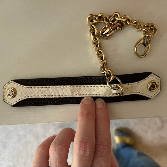 Henri Bendel Wristlet or Scarf or glove holder Snap Keychain. Very convenient. - Picture 3 of 4